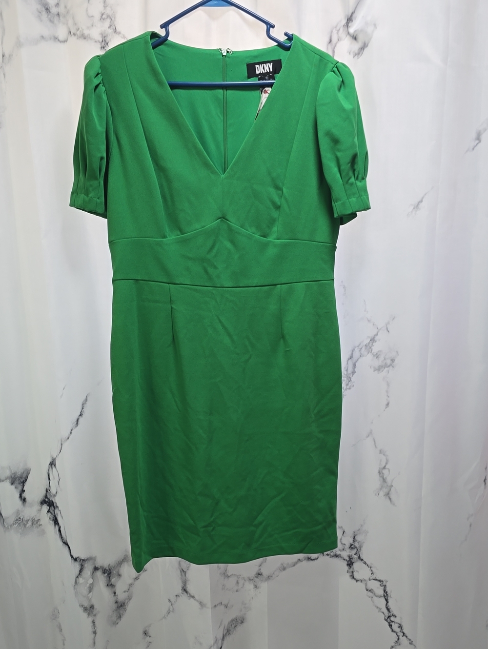 DKNY Kelly Green V-Neck Sheath Dress